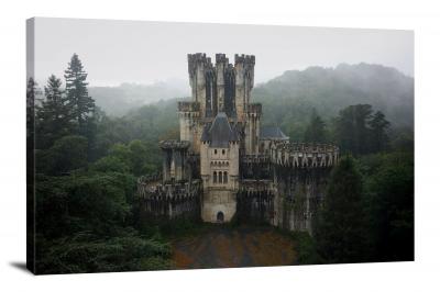 CW5683-castles-a-castle-wrapped-in-fog-00
