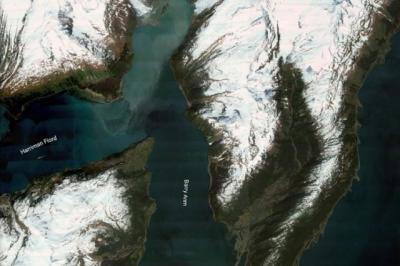 large-canvas-wrap-satellite-alaska-maps-main