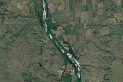 large-canvas-wrap-satellite-north-dakota-maps-main
