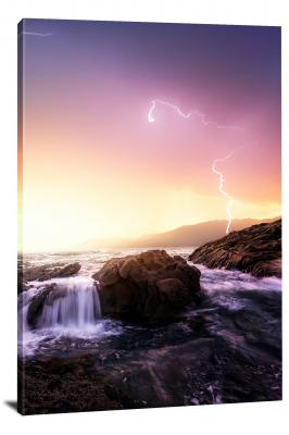 CW0707-waterfall-ocean-lightning-strike-00