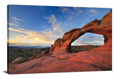CW1214-arches-national-park-broken-arch-00