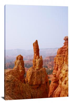 CW1355-bryce-canyon-national-park-three-peaks-00