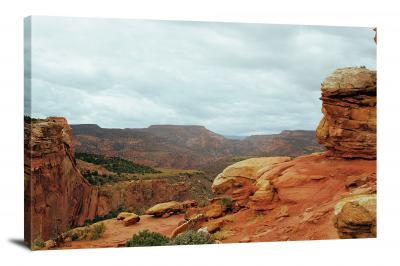CW1396-capitol-reef-national-park-landscape-of-capitol-reef-00