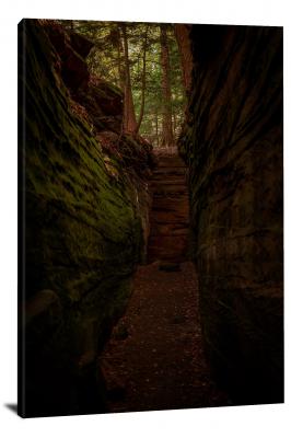 CW1496-cuyahoga-valley-national-park-naturally-formed-path-00