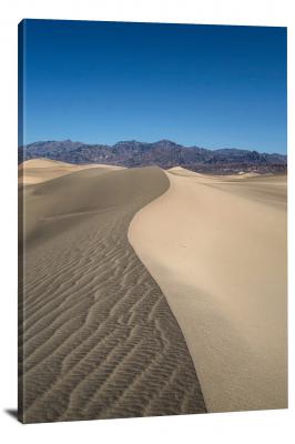CW1531-death-valley-national-park-sand-dune-waves-00