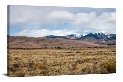 CW1674-great-sand-dunes-national-park-national-park-from-afar-00