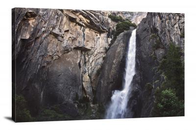 CW1195-yosemite-national-park-green-waterfall-00