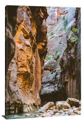 CW1054-zion-national-park-rocks-in-the-narrows-00