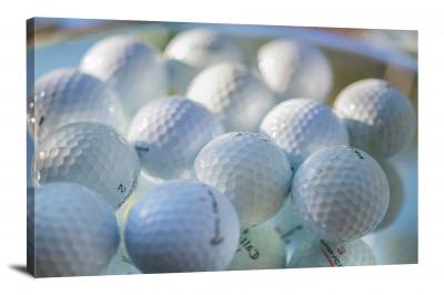 CW9680-equipment-golf-balls-00