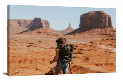 CW9735-summer-exploring-monument-valley-00