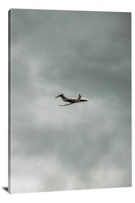 CW6314-aircrafts-white-airplane-in-the-clouds-00