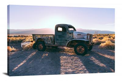 Old Truck, 2018 - Canvas Wrap