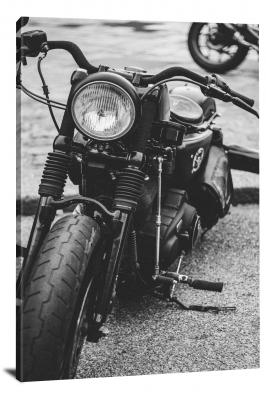 CW6209-motorcycles-b_w-motorcycle-portrait-00