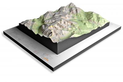 CWD498-rocky-mountain-national-park-mchenrys-peak-3d-relief-map-00