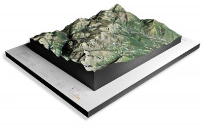 CWD501-rocky-mountain-national-park-mchenrys-peak-3d-relief-map-00