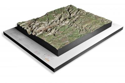 CWD528-zions-national-park-temple-of-sinawava-3d-relief-map-00